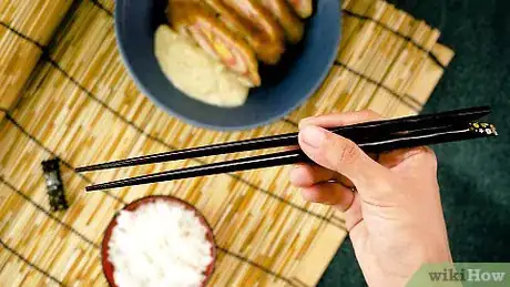 Image intitulée Hold Chopsticks Step 1