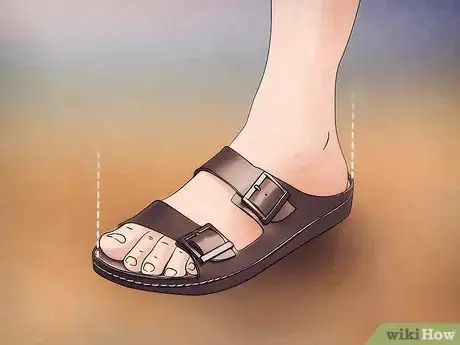 Image intitulée Make Sandals Comfortable Step 15