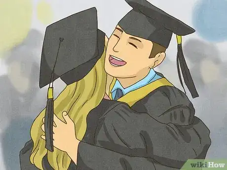 Image intitulée Know if a Hug Is Romantic Step 9