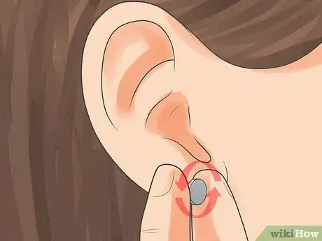 Image intitulée Pierce Your Ear Step 16