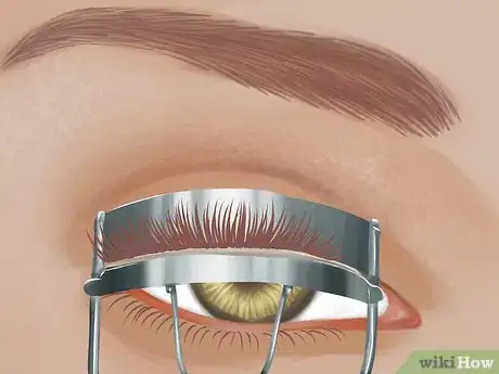 Image intitulée Make Your Eyes Look Good Without Makeup Step 1