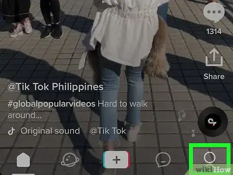 Image intitulée Unfollow People on Tik Tok on iPhone or iPad Step 2