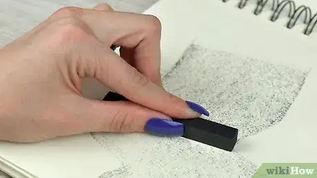 Image intitulée Make Fake Nails Stay on Longer Step 20