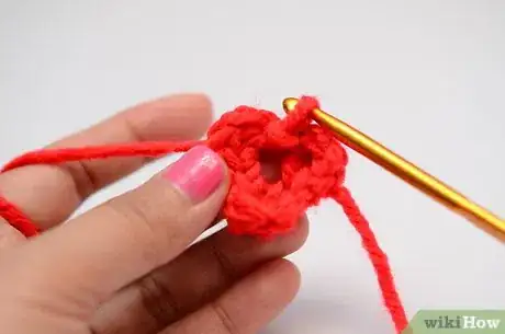 Image intitulée Crochet a Star Step 20