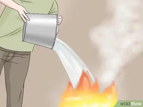 Image intitulée Put Out Electrical Fires Step 14