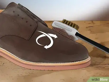 Image intitulée Dye Suede Shoes Step 9