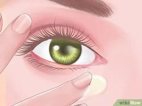 Image intitulée Make Your Eyes Look Good Without Makeup Step 7