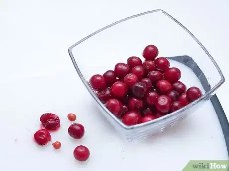 Image intitulée Eat Cherries Step 4