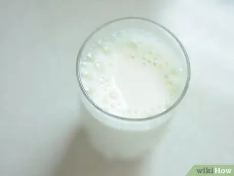 Image intitulée Drink Milk for Better Health Step 1