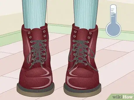 Image intitulée Break in Your Brand New Dr Martens Boots Step 17