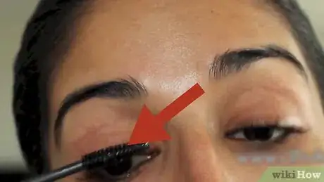 Image intitulée Make Your Eyelashes Naturally Longer Step 6