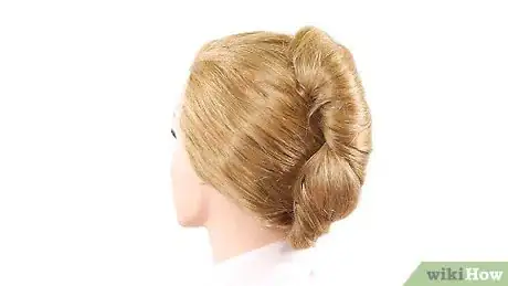 Image intitulée French Twist Hair Step 9