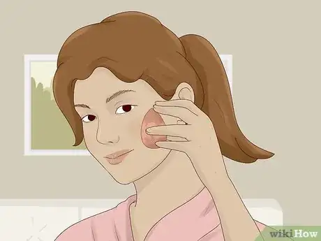 Image intitulée Use a Beauty Blender Step 12