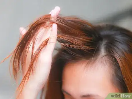 Image intitulée Apply Castor Oil for Hair Step 15