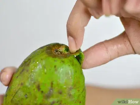 Image intitulée Peel an Avocado Step 11