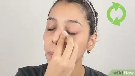 Image intitulée Apply Basic Makeup Step 1