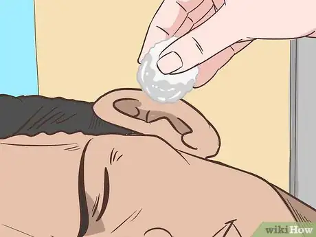 Image intitulée Get Rid of Ear Wax Step 16