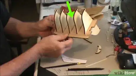 Image intitulée Build a Model Ship Step 7