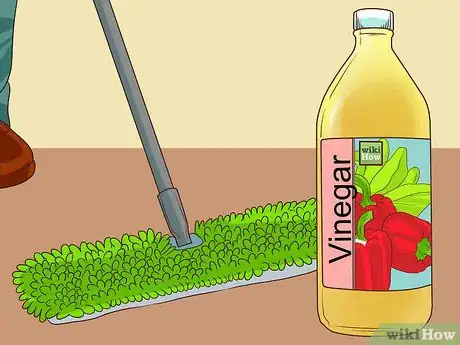 Image intitulée Use Vinegar for Household Cleaning Step 3