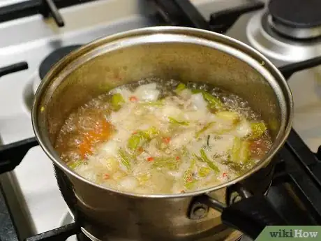 Image intitulée Make Chicken Noodle Soup Step 18