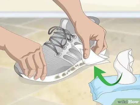 Image intitulée Clean an Ultra Boost Sole Step 1