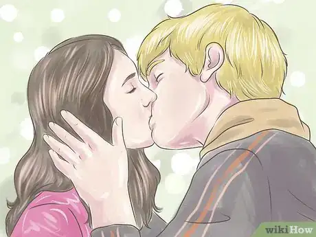 Image intitulée Kiss a Girl for the First Time Step 10