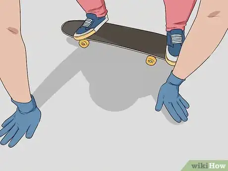 Image intitulée Stop a Skateboard Step 13