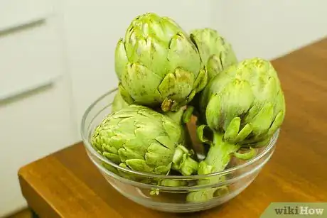 Image intitulée Cook Artichokes Step 1