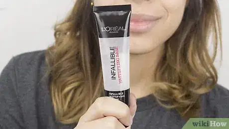 Image intitulée Apply Foundation Primer Step 1