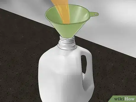 Image intitulée Dispose of Cooking Oil Step 13