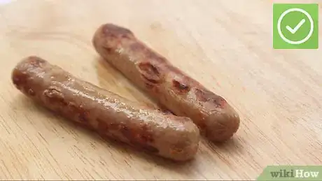 Image intitulée Cook Hot Dogs Step 4