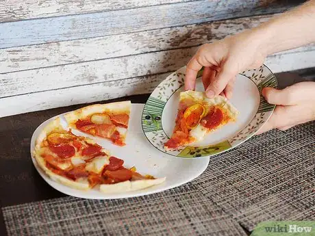 Image intitulée Eat Pizza Step 12