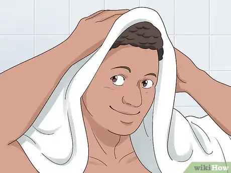 Image intitulée Get Silky Hair if You Are a Guy Step 8