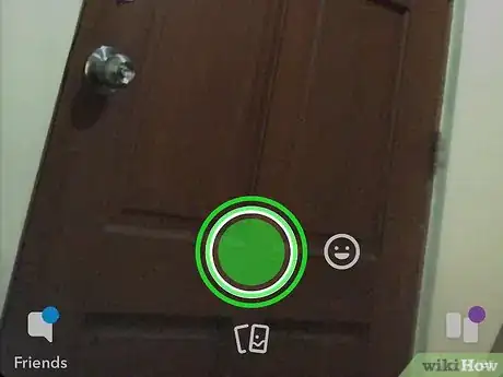 Image intitulée Record Video Hands Free on Snapchat Step 1