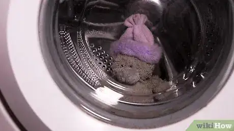 Image intitulée Clean a Teddy Bear Step 10