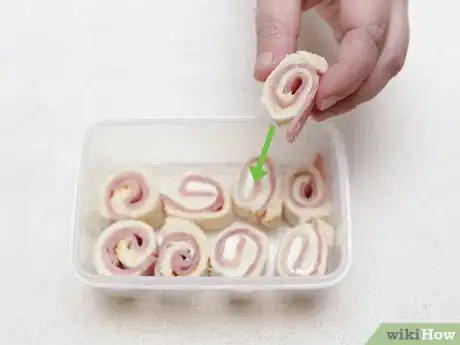 Image intitulée Make Pinwheel Sandwiches Step 14