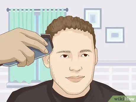 Image intitulée Style Curly Hair (for Men) Step 10.jpeg