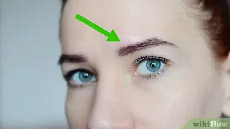 Image intitulée Dye Your Eyebrows Step 11