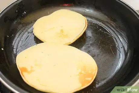 Image intitulée Make Buttermilk Pancakes Step 6