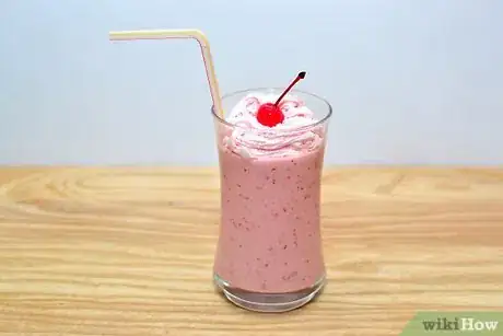 Image intitulée Make a Strawberry Banana Milkshake Intro