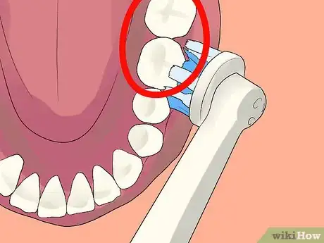 Image intitulée Use an Electric Toothbrush with Braces Step 12