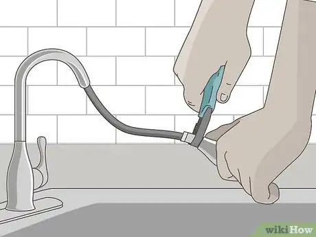 Image intitulée Adjust Faucet Water Pressure Step 6