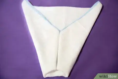 Image intitulée Fold a Cloth Diaper Step 28