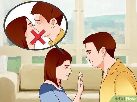 Image intitulée Refuse a Kiss Step 1