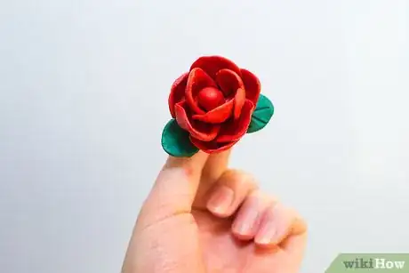 Image intitulée Make Roses out of Fondant Step 14