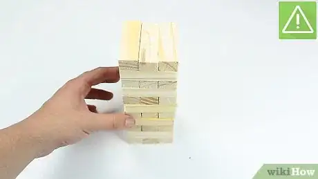 Image intitulée Play Jenga Step 9