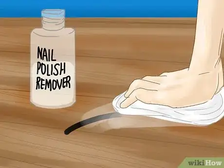 Image intitulée Get Permanent Marker Stain out of Hardwood Flooring Step 10