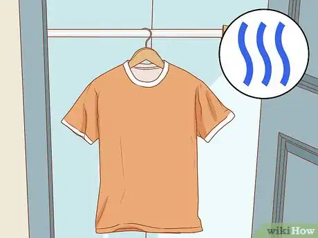 Image intitulée Stretch a Polyester Shirt Step 7