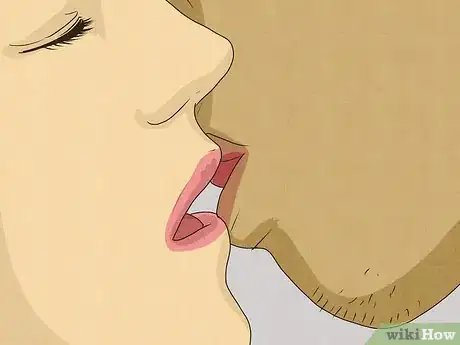 Image intitulée Practice French Kissing Step 3