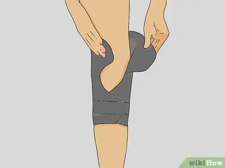 Image intitulée Wear a Knee Brace Step 2